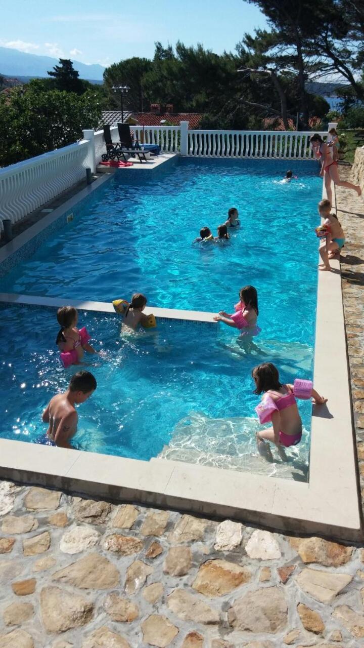 Apartments Happy Island Rab ราบ ภายนอก รูปภาพ